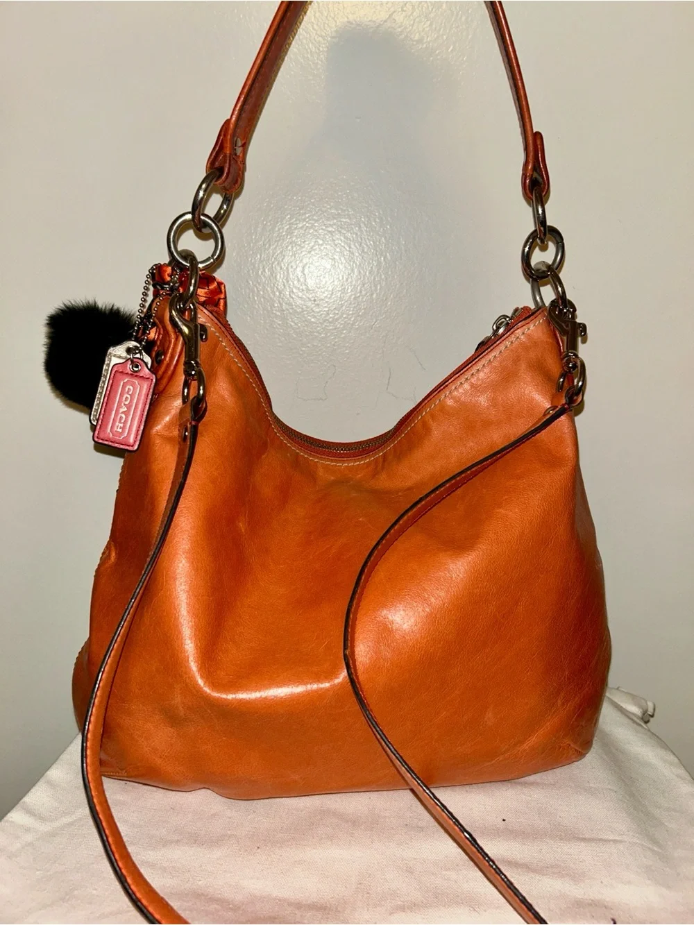 Coach Poppy Tangerine Waxed Leather Distressed Swing Messenger Hobo Purse - Picture 5 of 12